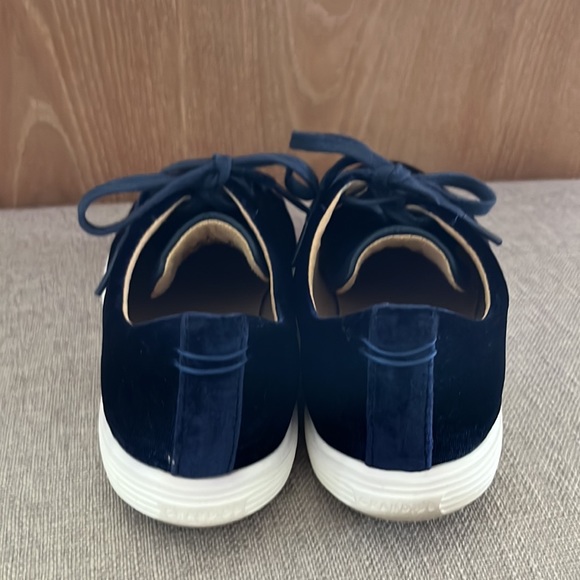 Cole Haan - Picture 3 of 4